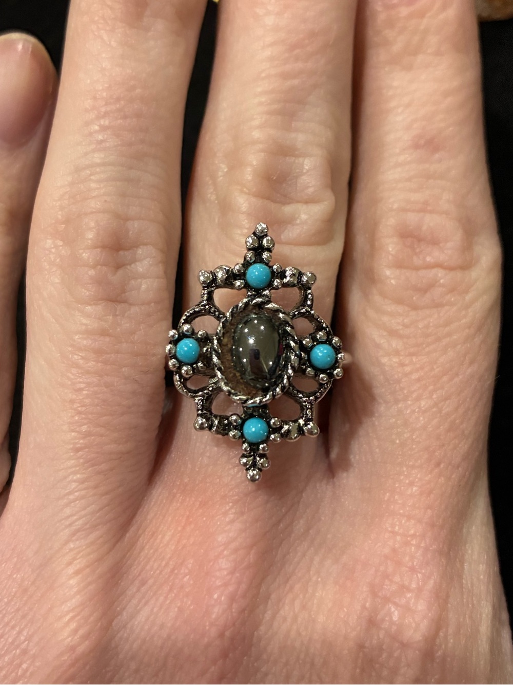 Vintage Avon “Mirabella” 1970s Ring